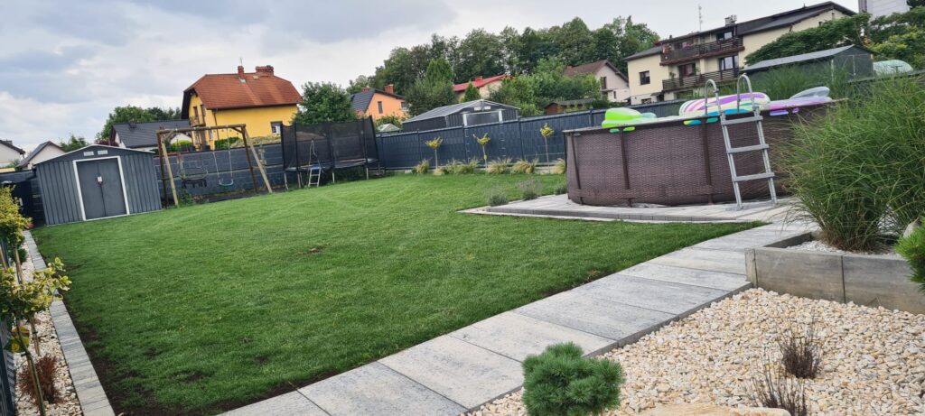 Realizacje | Z pasji do zieleni. Ogrodnictwo, projekt ogrodu, zakładanie ogrodów, sprzedaż roślin Kozy, Kęty, Bielsko-Biała, Żywiec, Oświęcim, Andrychów. Realizacje | Z pasji do zieleni. Ogrodnictwo, projekt ogrodu, zakładanie ogrodów, sprzedaż roślin Kozy, Kęty, Bielsko-Biała, Żywiec, Oświęcim, Andrychów.