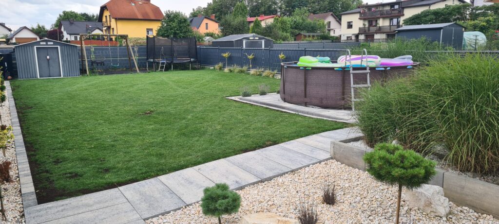 Realizacje | Z pasji do zieleni. Ogrodnictwo, projekt ogrodu, zakładanie ogrodów, sprzedaż roślin Kozy, Kęty, Bielsko-Biała, Żywiec, Oświęcim, Andrychów. Realizacje | Z pasji do zieleni. Ogrodnictwo, projekt ogrodu, zakładanie ogrodów, sprzedaż roślin Kozy, Kęty, Bielsko-Biała, Żywiec, Oświęcim, Andrychów.